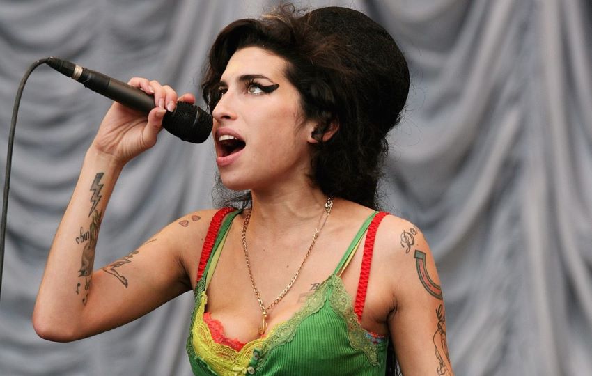 https://www.rotka.org/amy-winehouseun-grubundan-40-dogum-gunu-serefine-ozel-bir-konser/